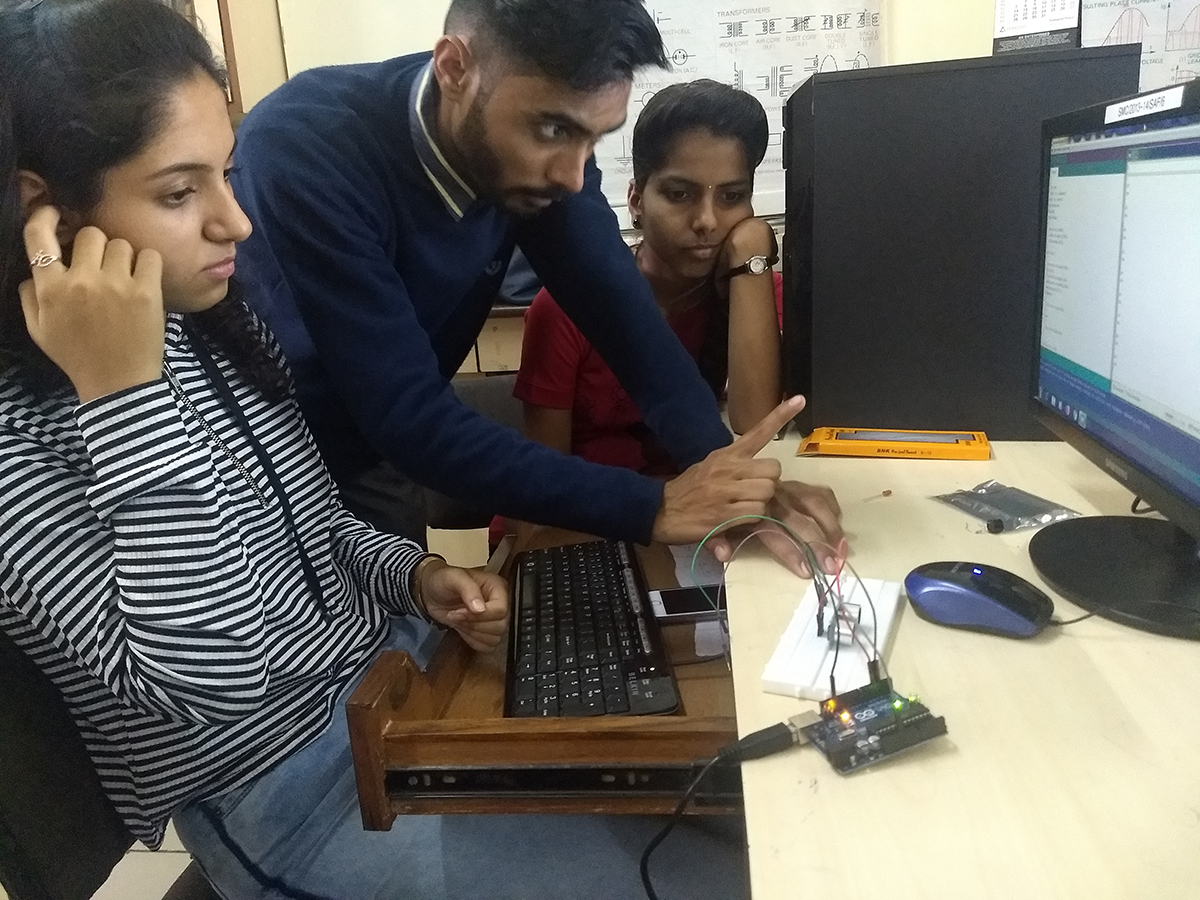 Module interfacing with LED